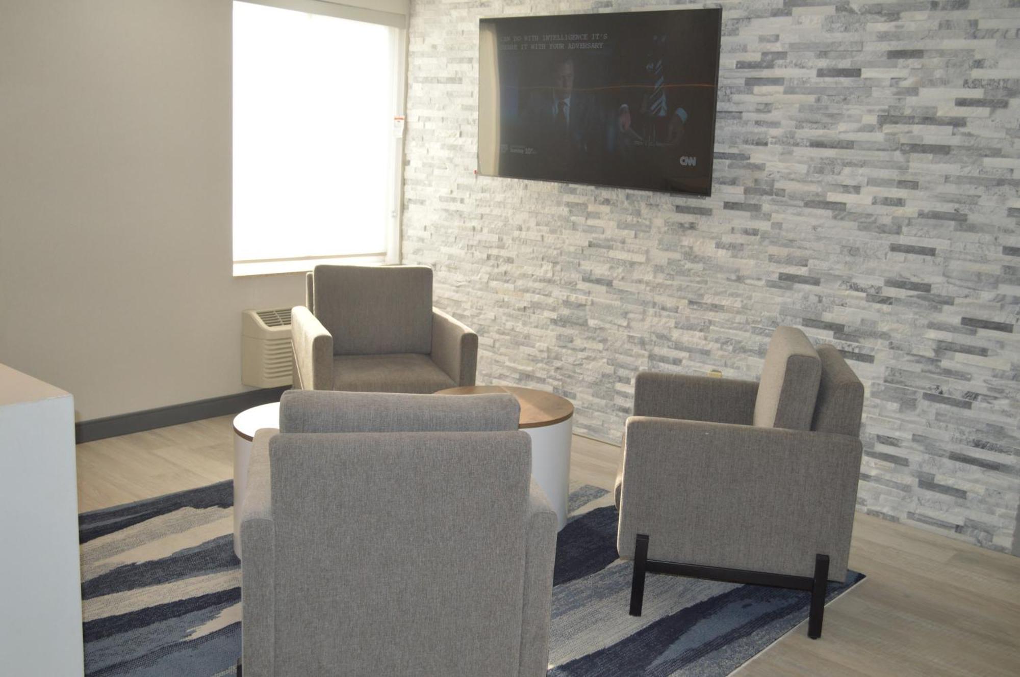 Comfort Inn & Suites Harrisburg-Hershey North 외부 사진
