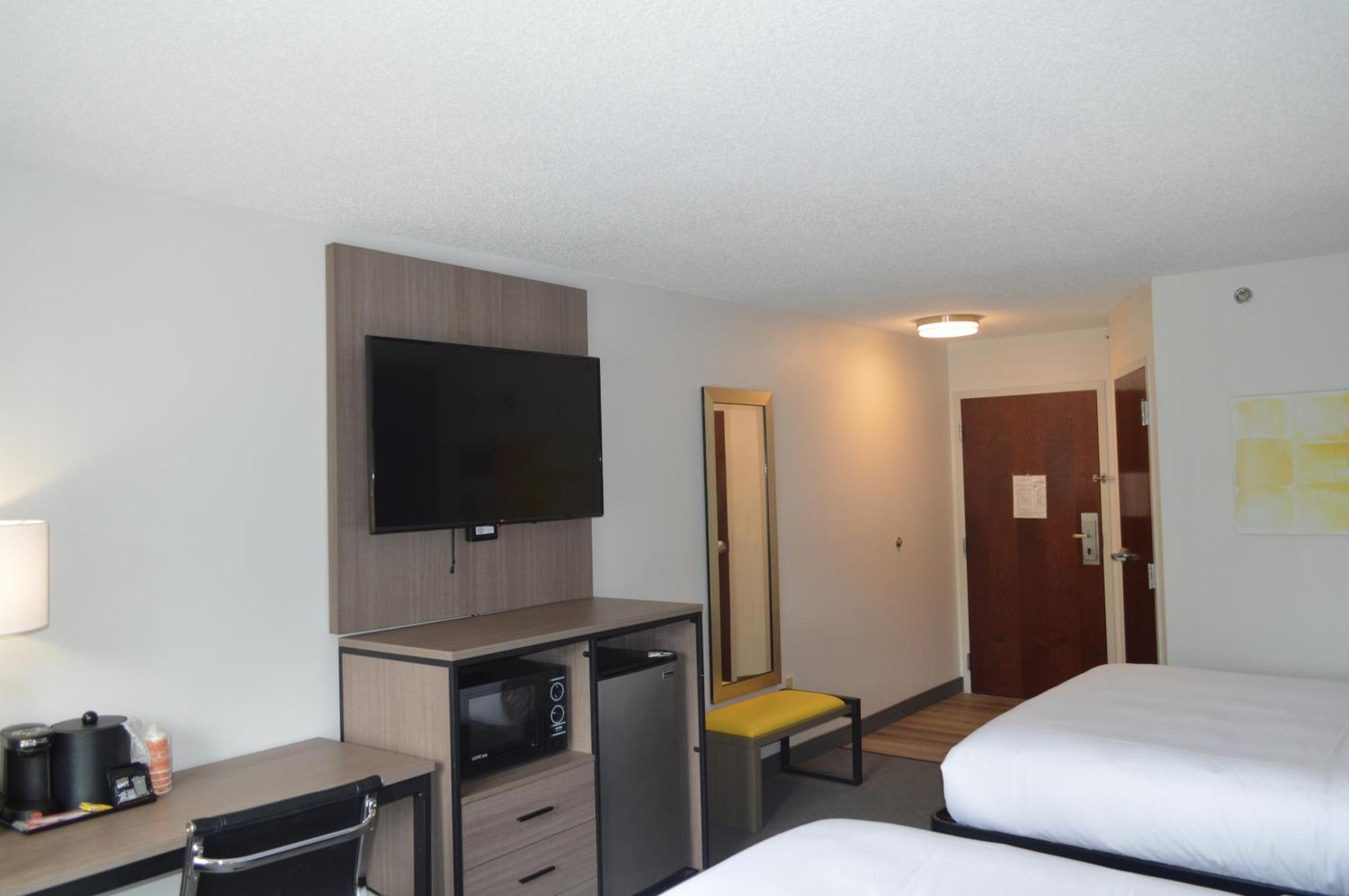 Comfort Inn & Suites Harrisburg-Hershey North 외부 사진