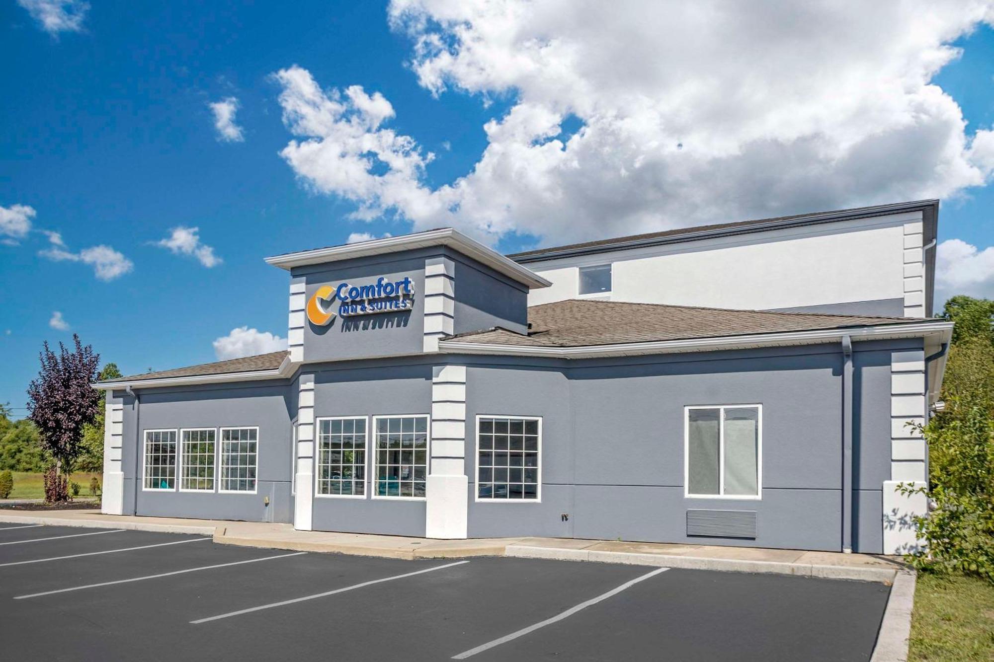 Comfort Inn & Suites Harrisburg-Hershey North 외부 사진
