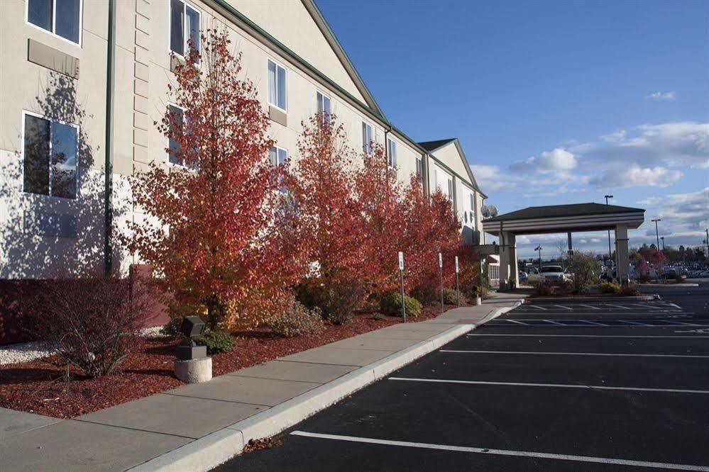 Comfort Inn & Suites Harrisburg-Hershey North 외부 사진